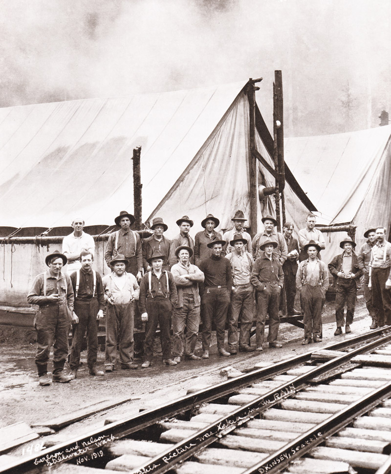 Amazing Vintage Photographs Document Logging and Lumber Activities in