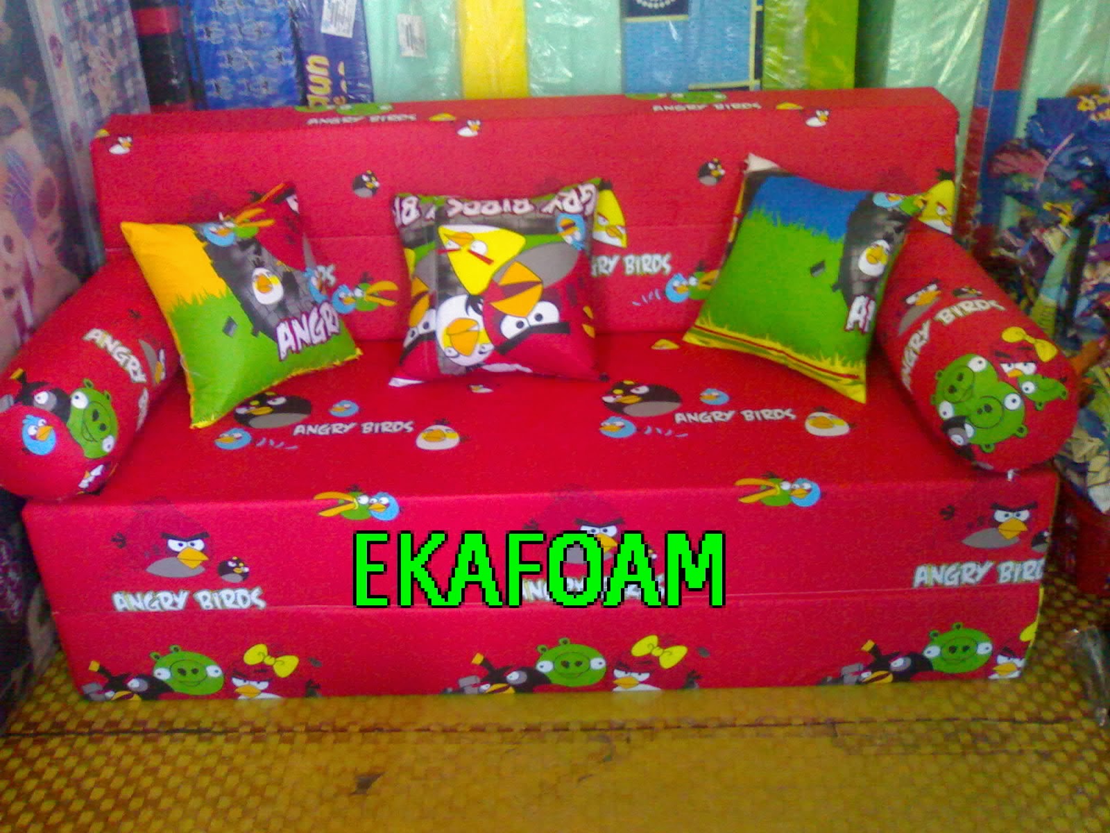 SOFABED INOAC Motif Angrybird Merah27 FEB 2014 AGEN RESMI KASUR