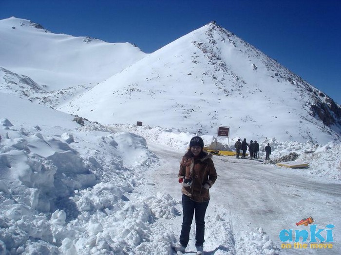 Pangong Lake Leh Winters Diary Part1 Anki On The Move