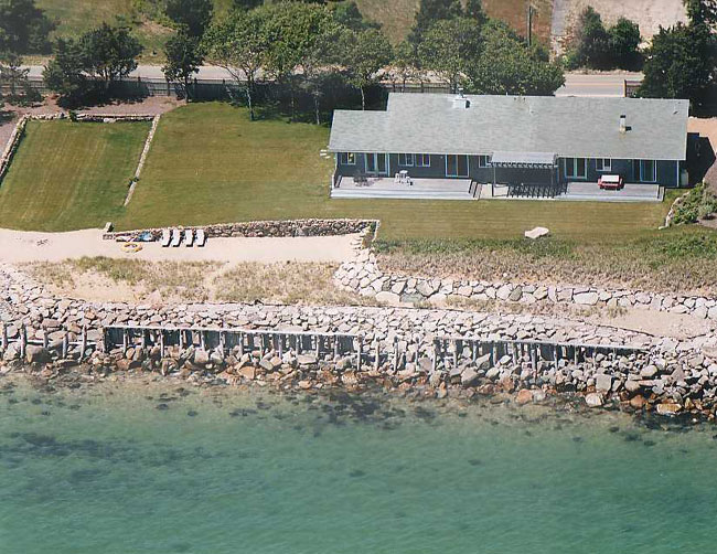 Martha's Vineyard Real Estate News and Information Obama Oak Bluffs