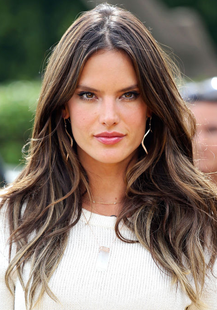 Bu Senenin Trendi Uzun Saclar Mi Kisa Saclar Mi Modern Kadin