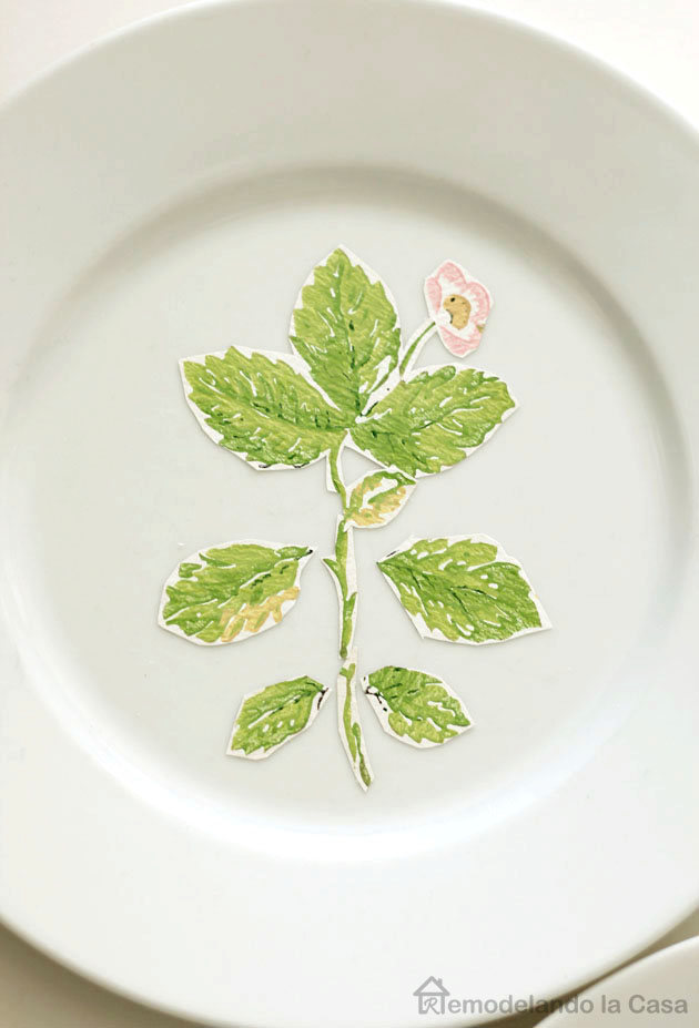 Spring Plates A Decoupage Project Remodelando la Casa