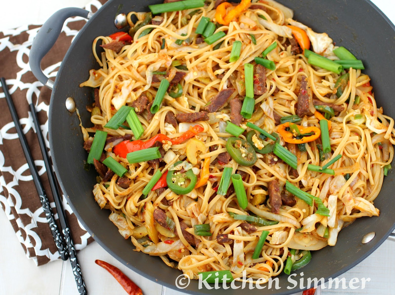 Kitchen Simmer Beef Lo Mein