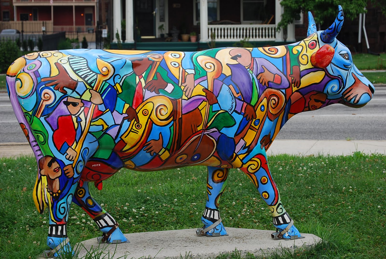 Life In the Burg! Cow Parade