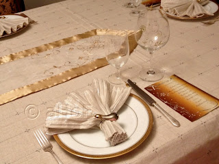 Table, table setting, holiday table