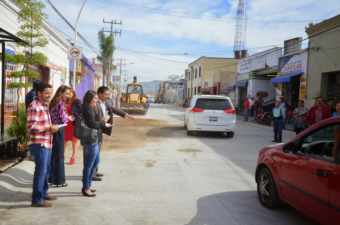 Terminan las obras de pavimentación:Calles Juárez e Hidalgo