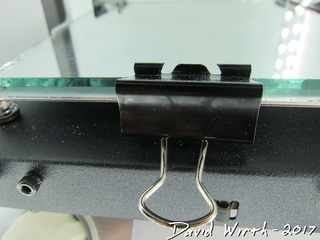 binder clips to hold glass build plate
