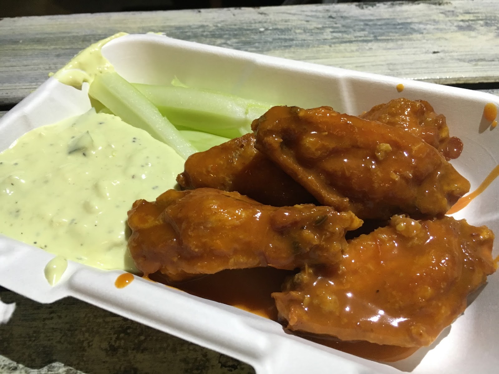 Epic Buffalo Wings At The Orange Buffalo, Shoreditch / LUCY LOVES TO EAT