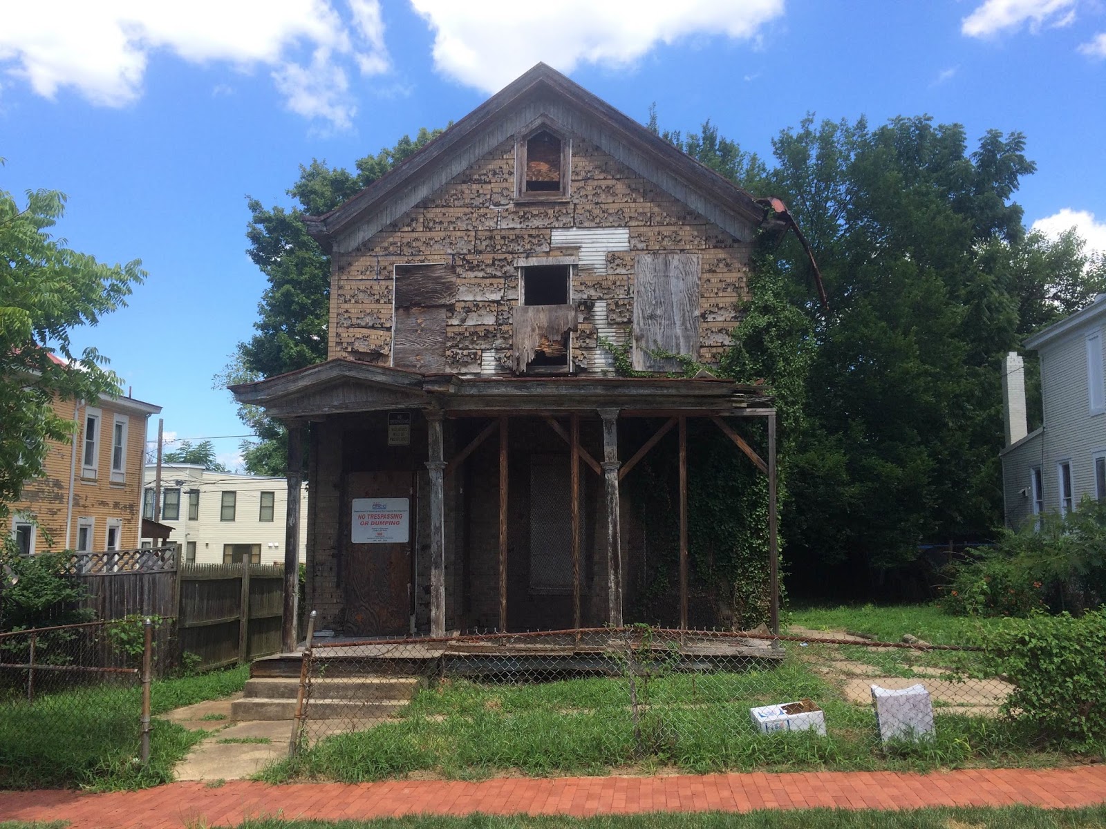THE ART of WARd 8 Saving Historic Homes in Anacostia