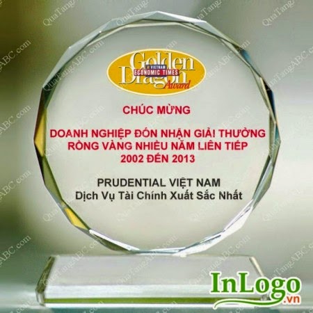 kỷ niệm chương pha lê kỷ niệm chương pha lê