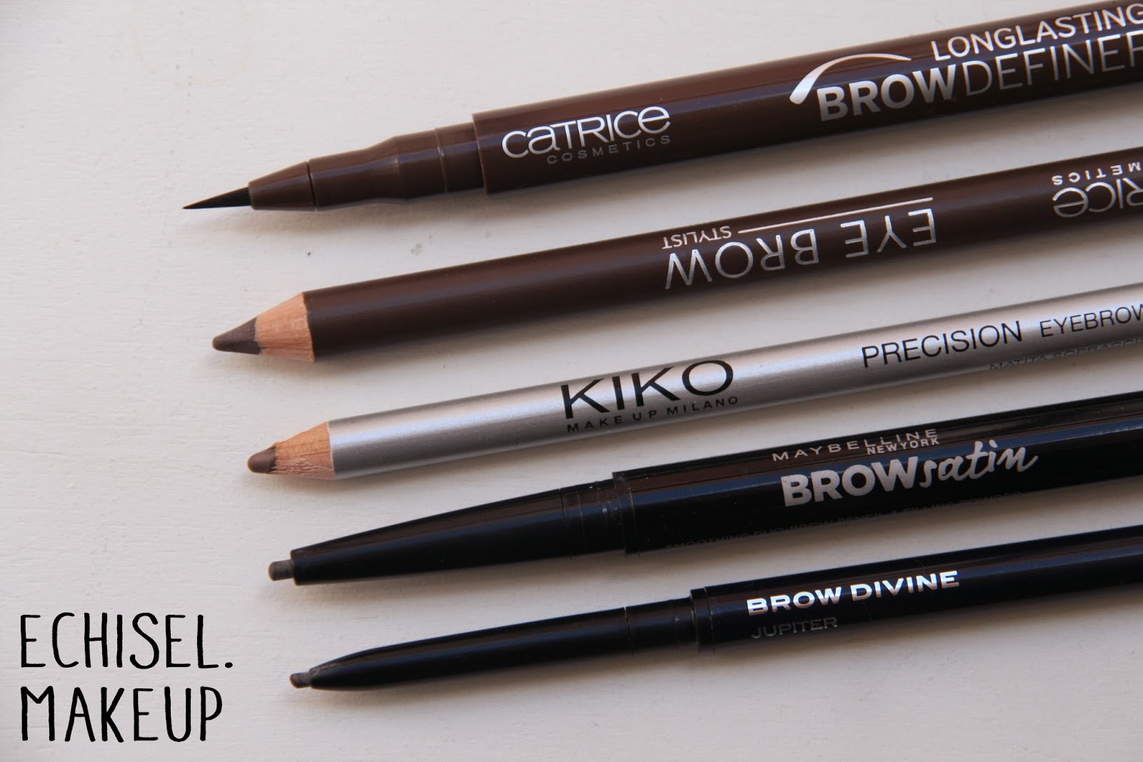 Como Maquillar Las Cejas Trucos Y Consejos Echisel Makeup