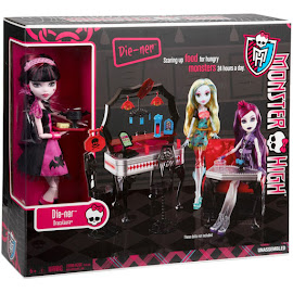 Monster High Draculaura G1 Playsets Doll