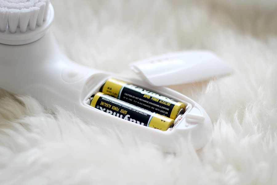 No7 Beautiful Skin Cleansing Brush — Dolce Vanity