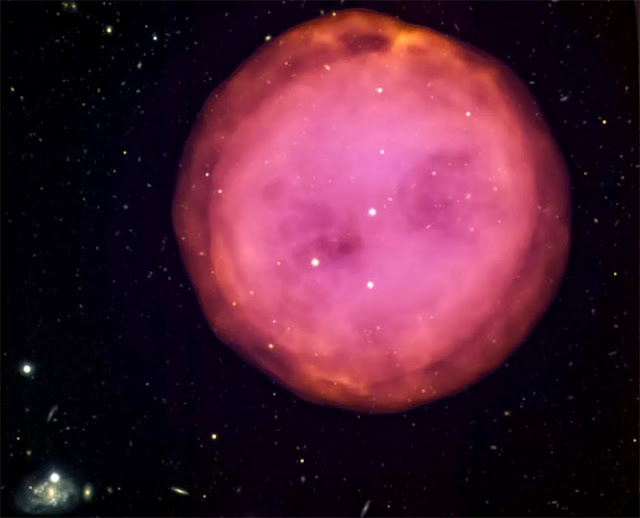 11 - Nebulosa da Coruja - Émilie Storer - Collège Charlemagne -  André-Nicolas Chené  - HIA - NRC - Travis Rector - Univ