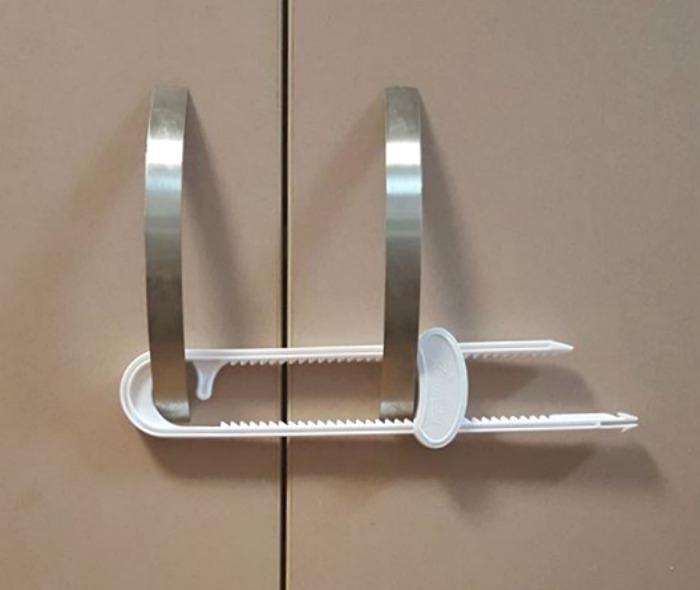 dream baby cupboard locks