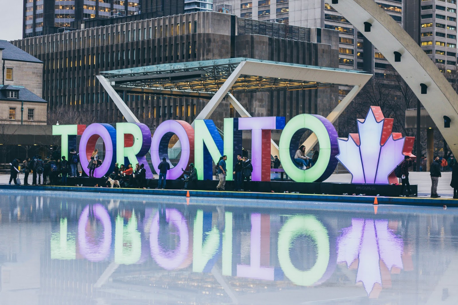 Qué hacer con doce horas en Toronto