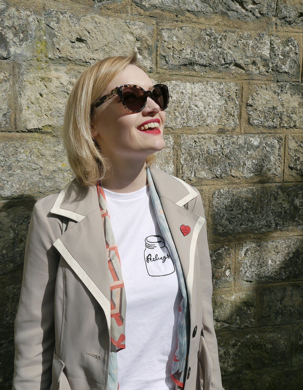 Oversized cateyes for a rare summer day in Scotland IOLLA Swinton tortoise shell sunglasses, IOLLA glasses, photoshoot in Stockbridge, oversized tortoishell catseye sunglasses