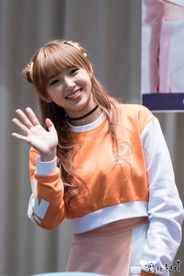 Fans Fall In Love With WJSN Cheng Xiao's Sweet Smile! - Daily K Pop News