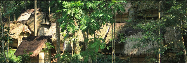 Unique of Baduy Traditional House