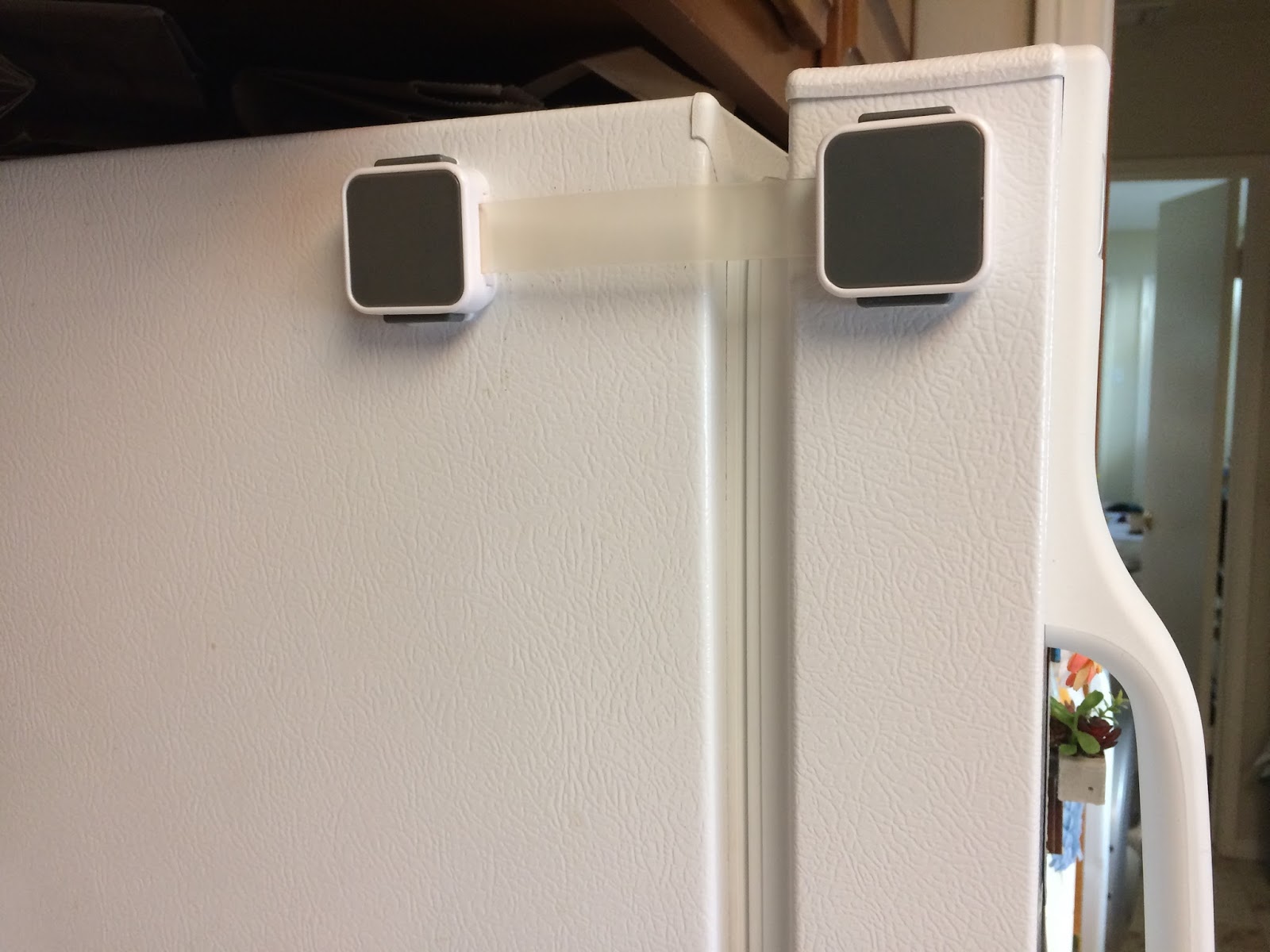 Mike is Bored Freezer door pops open (lazy fix)