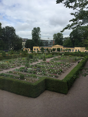 The Linnaeus Museum - view into the garden.