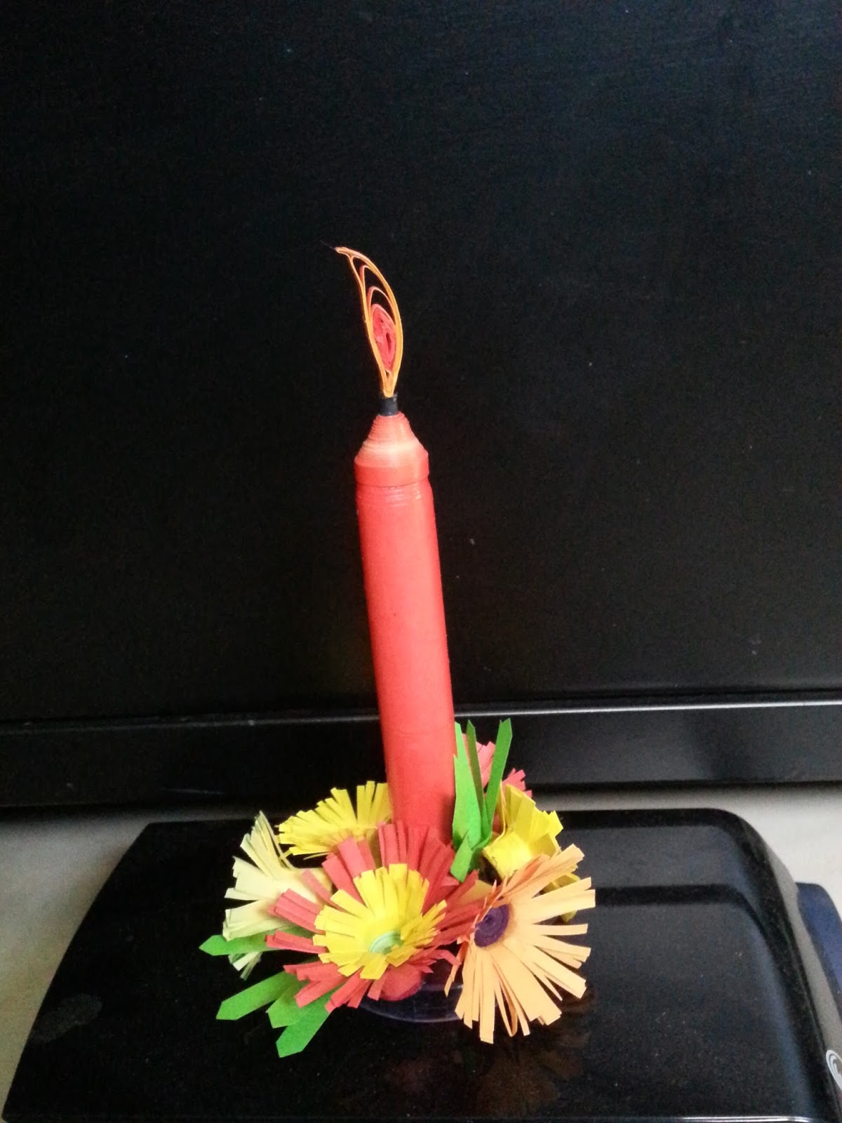 Dewquills Quilling Candle