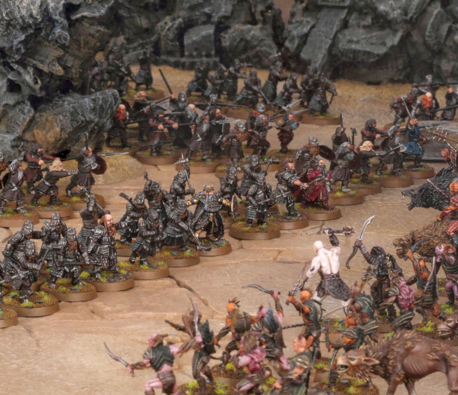 The Lord of the Rings Armies of Middle Earth December 2013