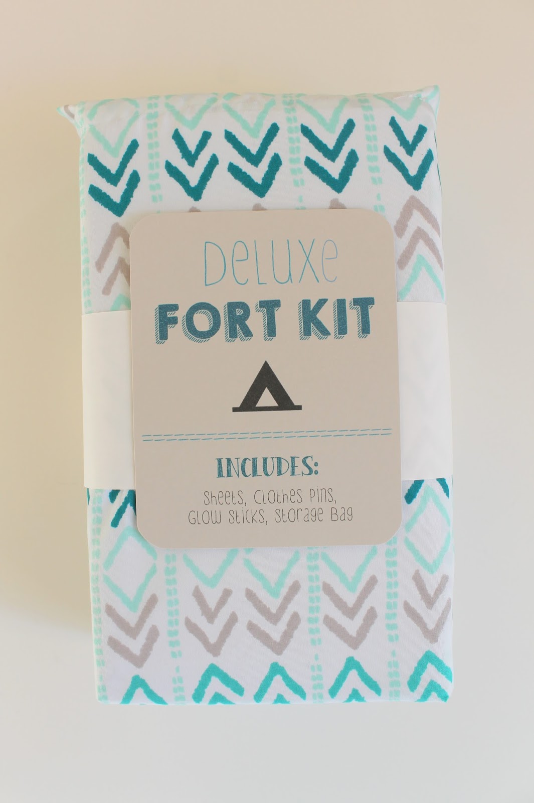 Serving Pink Lemonade: Deluxe Fort Kit