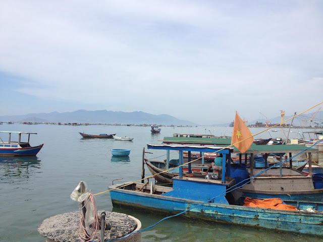 Du lịch làng bè Cam Ranh