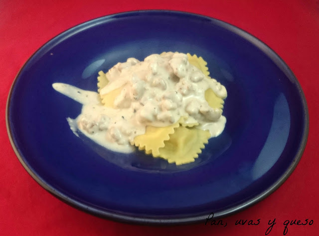 Raviolis con salsa de nueces