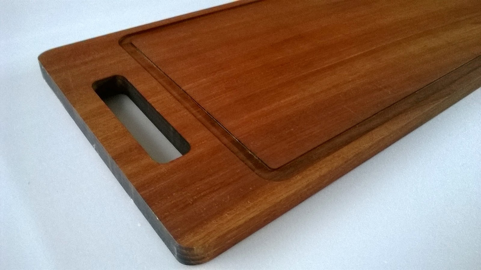 El Fogón Artesanías en madera rústica y hierro Uruguay Flores 078 Tabla para asado en