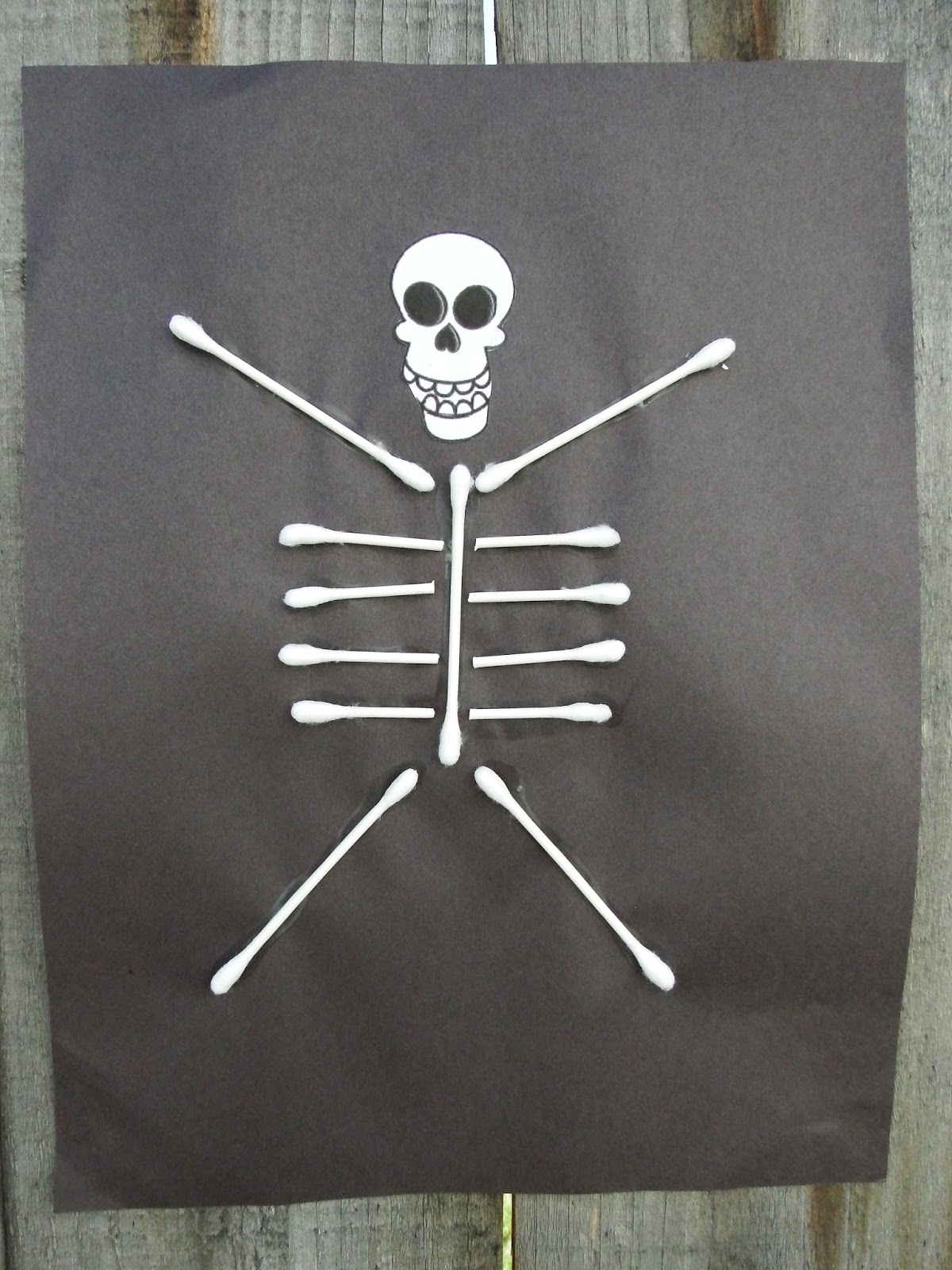 Chipman s Corner Preschool Simply Awesome Q tip Skeleton