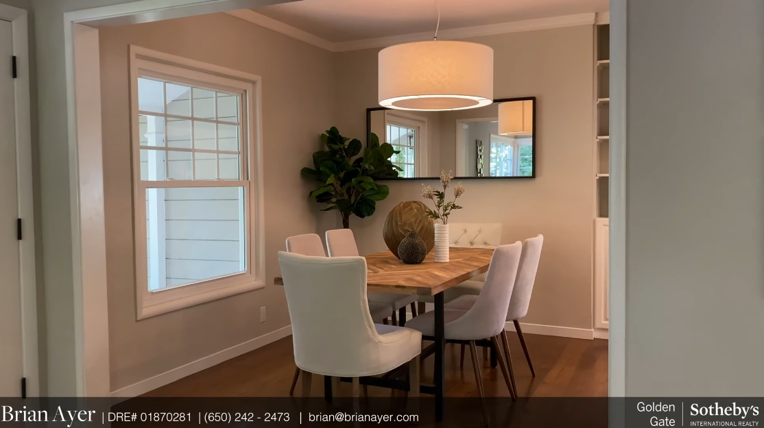 Tour 227 King St, Redwood City, CA vs. 17 Interior Design Photos