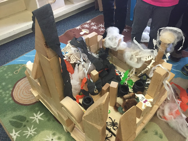 adding haunted house props to your block center for your kindergarten halloween party