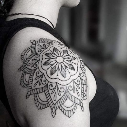 tatuagens femininas para os ombros tatuagens femininas para os ombros