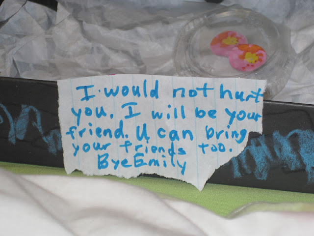 Tooth Fairy Town Yes, the tooth fairy usually comes when you get teeth pulled at the dentist. laurie s life