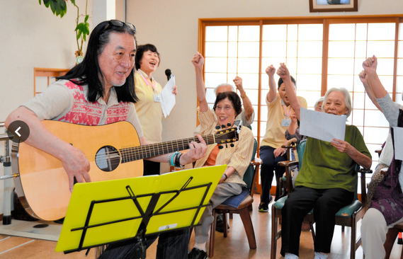 Gitaris Godiego Takami Asano Meninggal di usia 68