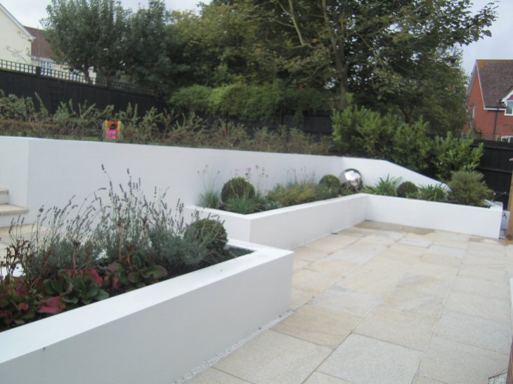 garden sloping contemporary berkshire designing reading
