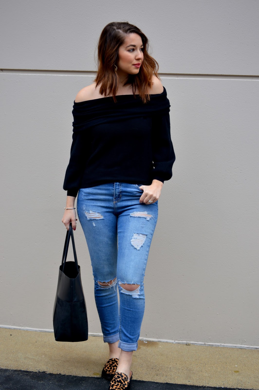 Rosy Outlook: Bare Shoulders in Winter + FF Link-Up!