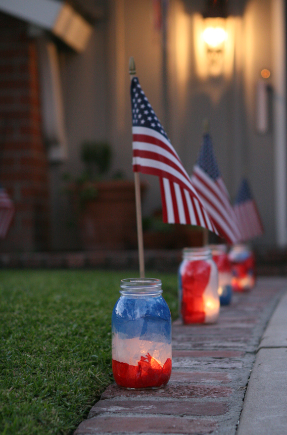Four Flights of Fancy: 4th of July Mason Jar Luminaries