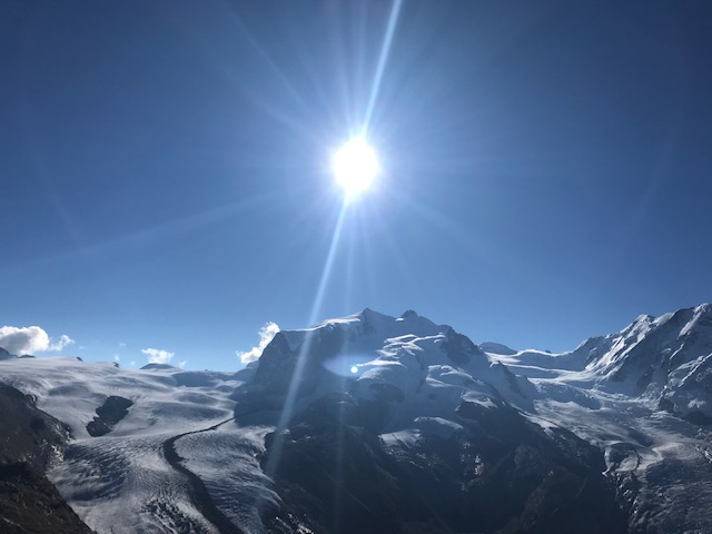 スイス・ツェルマット・ゴルナーグラート山頂からの眺め