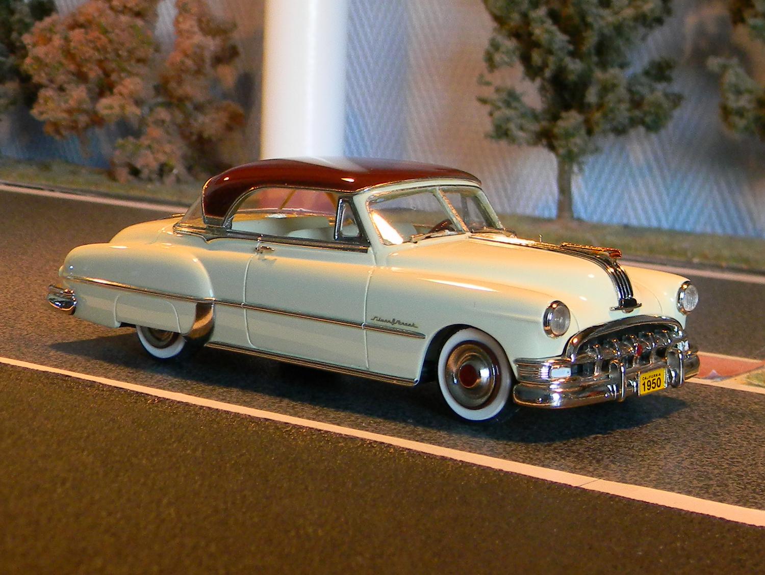 Voitures américaines 1/43 Motor City USA MC 47 Pontiac Silver Streak