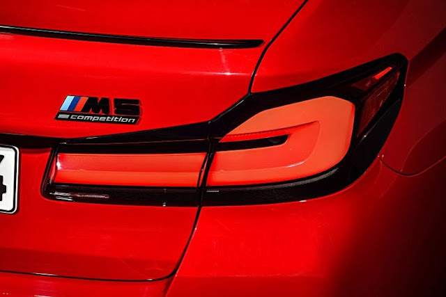 bmw-m5-facelift-taillights-and-badge