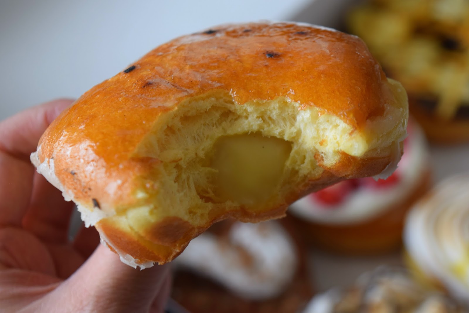 REVIEW DESTINATION DOUGHNUTS EDMONTON See the City