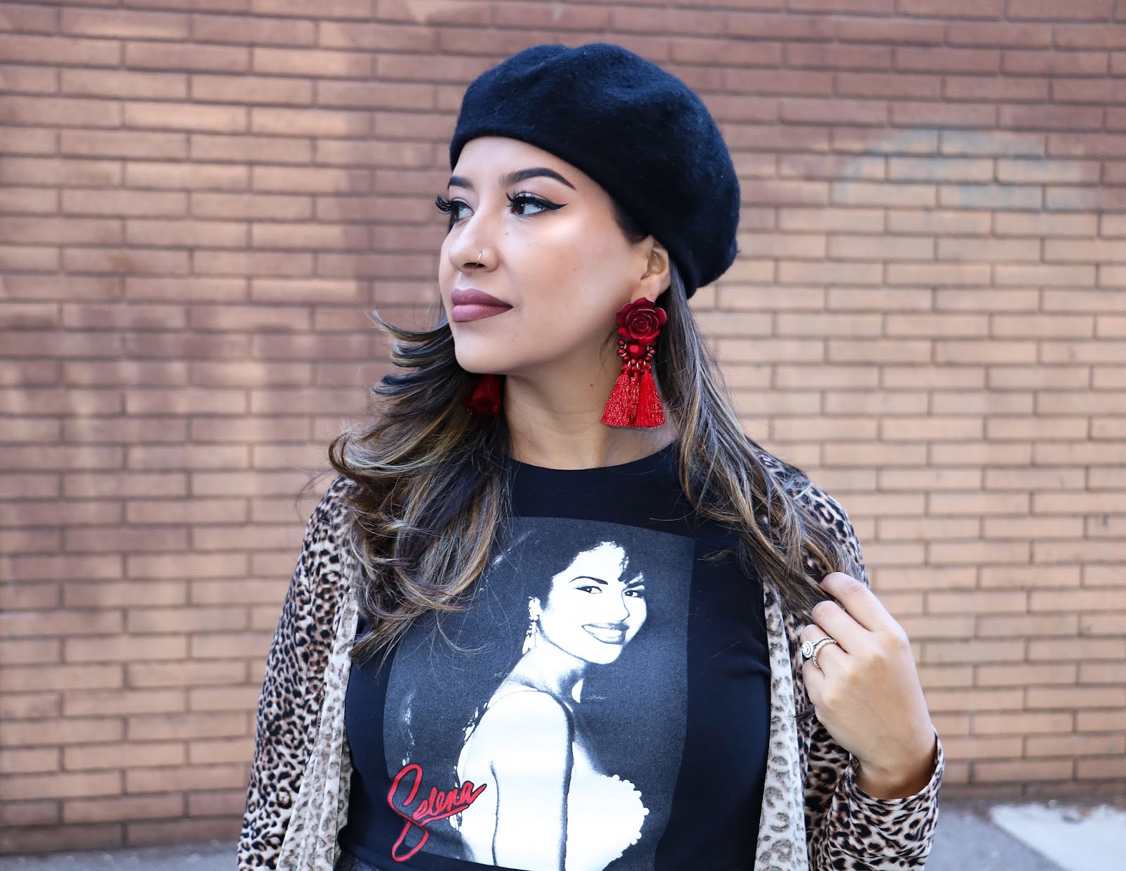 Simple Makeup Selena Quintanilla Top Leopard Cardigan with Red Rose Tassel Earrings Black Beret