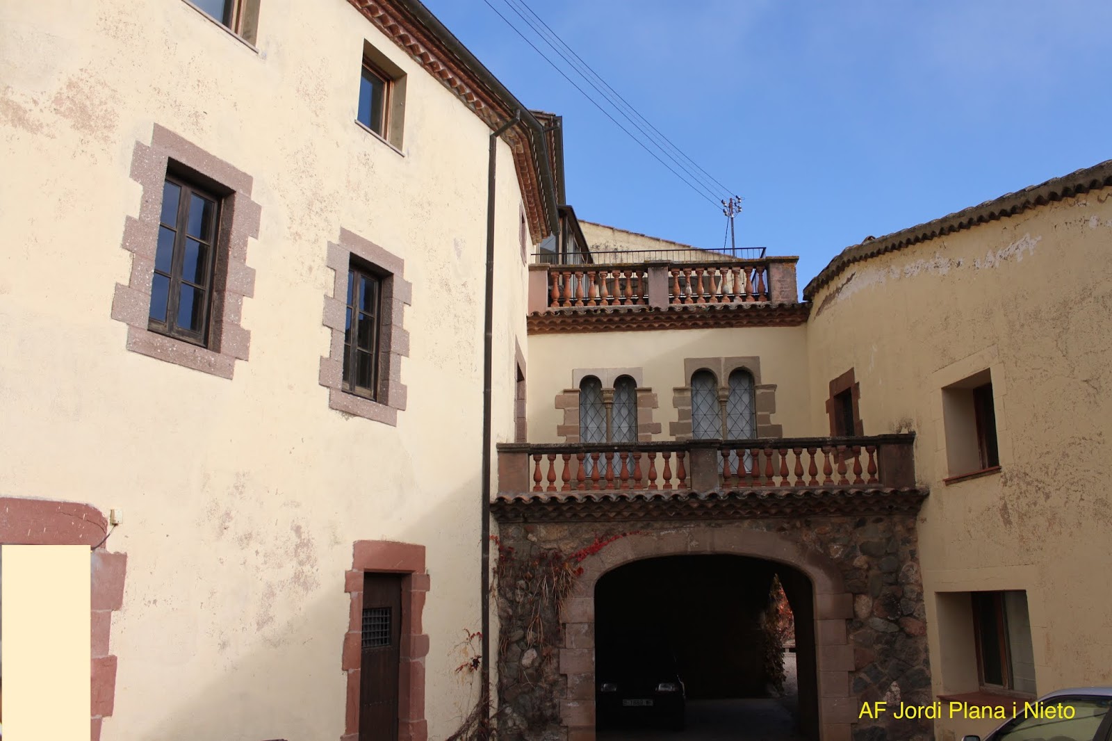 Passejant per Terrassa LA BARATA
