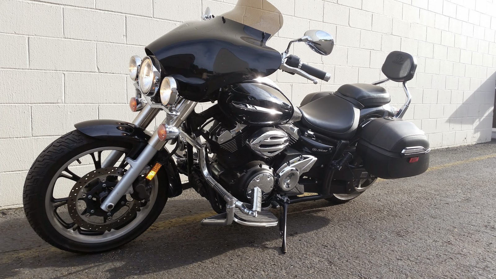 OMG Motorsports: 2009 Yamaha V Star 950 Tourer w/ Extras