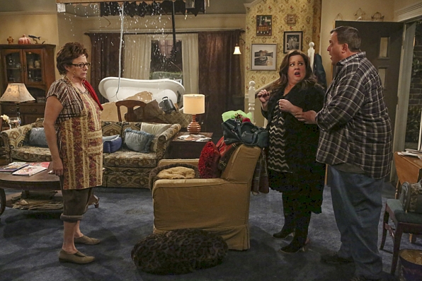 Mike and Molly - Episode 4.21 - This Old Peggy - Promotional Photos