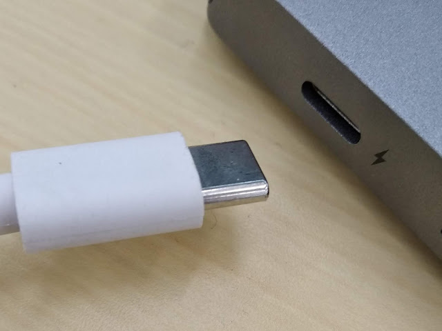 【輕薄筆電的好跟班】ADAM 亞果元素 CASA Hub A08 USB-C 八合一多功能轉接器