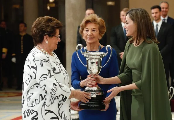 Queen Letizia, King Felipe VI, former King Juan Carlos, former Queen Sofia and Infanta Elena attended presentation ceremony of National Sport Awards 2016